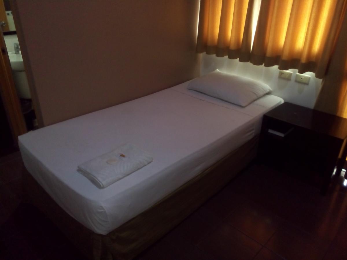 Hotel Kichi Legazpi Εξωτερικό φωτογραφία